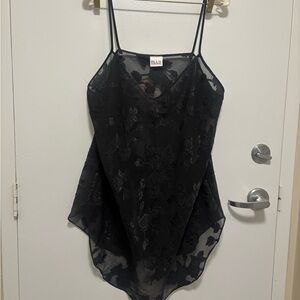 Elegant Black Lace Chemise with Spaghetti Straps